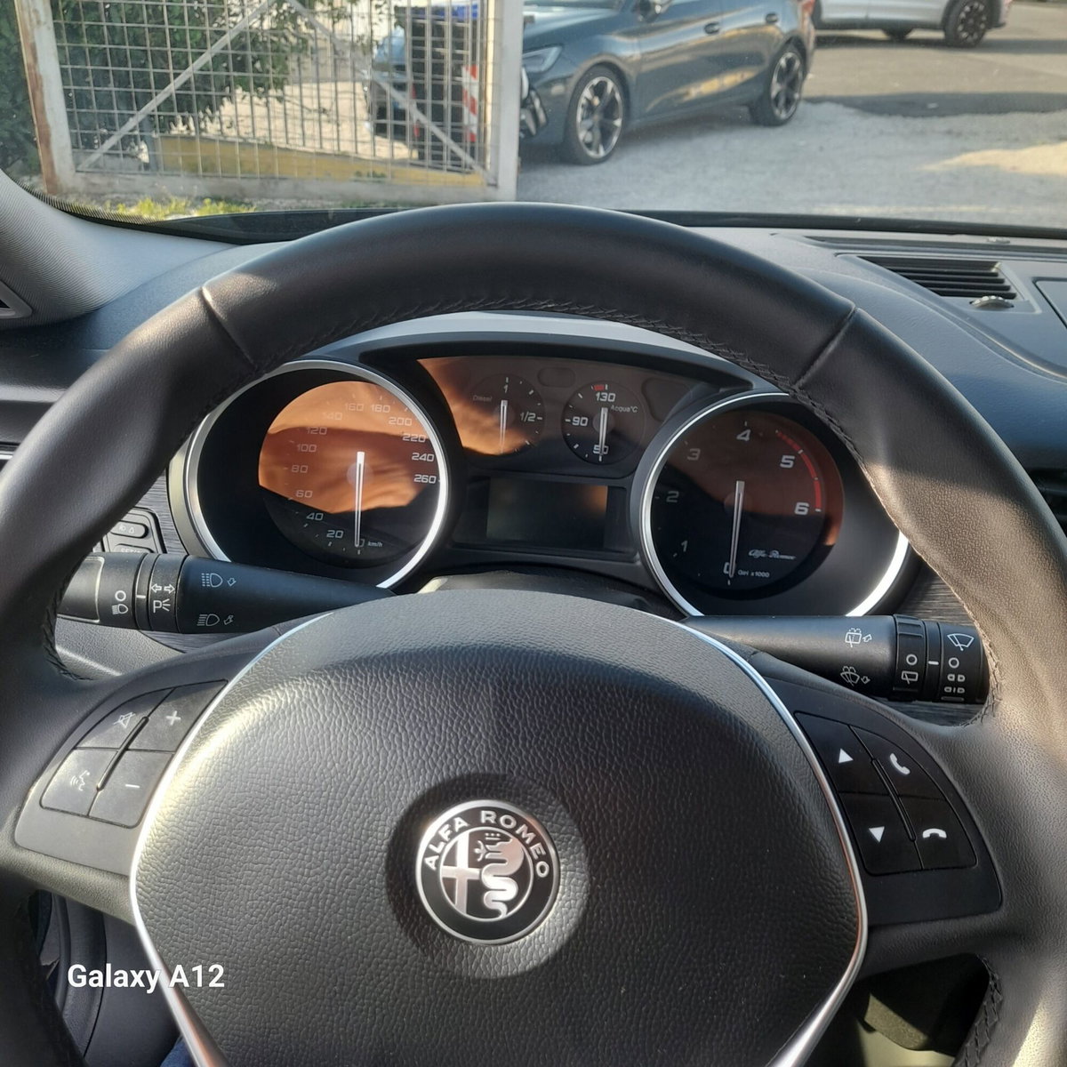 Alfa Romeo Giulietta 1.6 JTDm Ti 120cv (9)