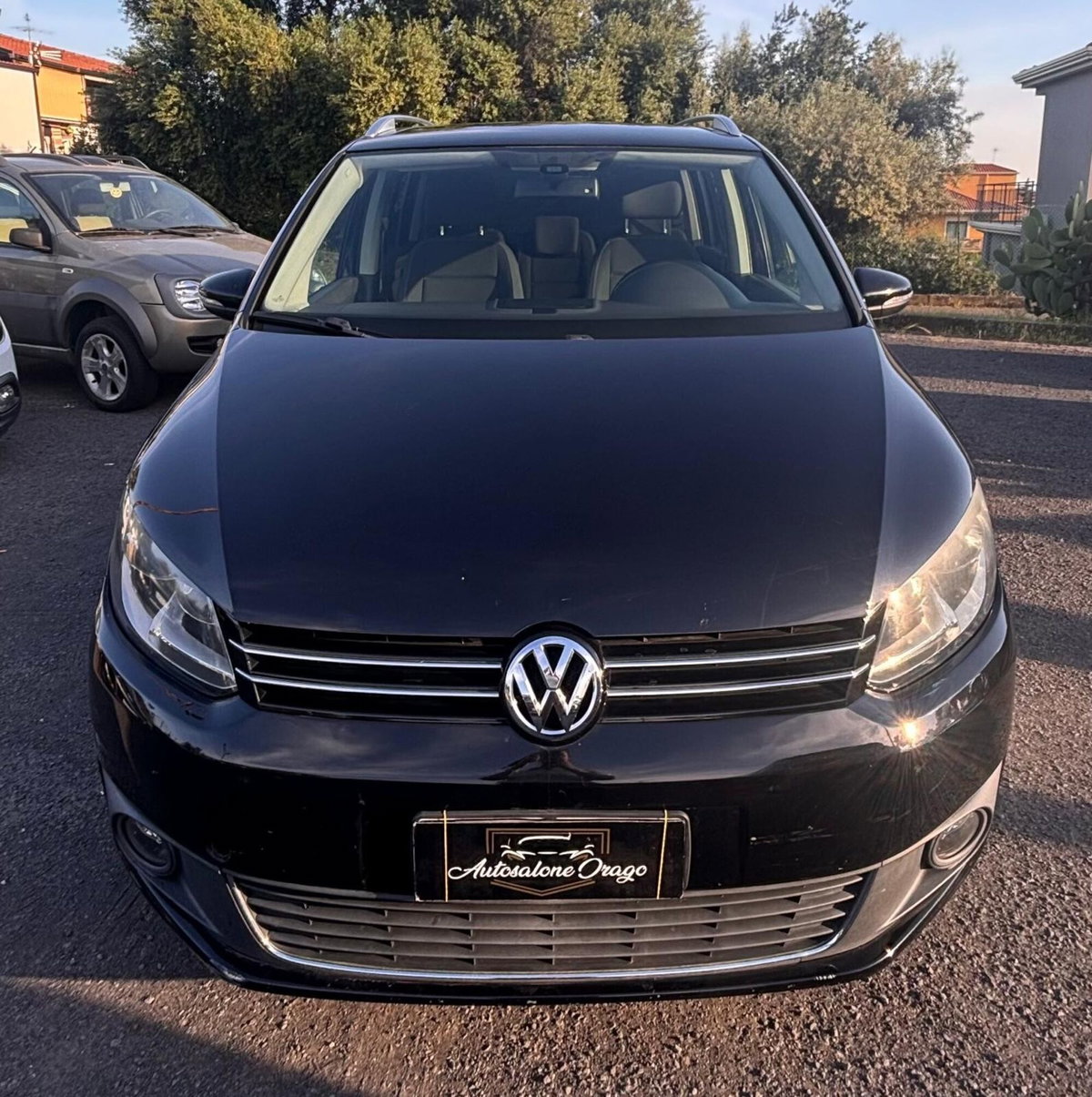 Volkswagen Touran 1.6 TDI DSG Comfortline (9)