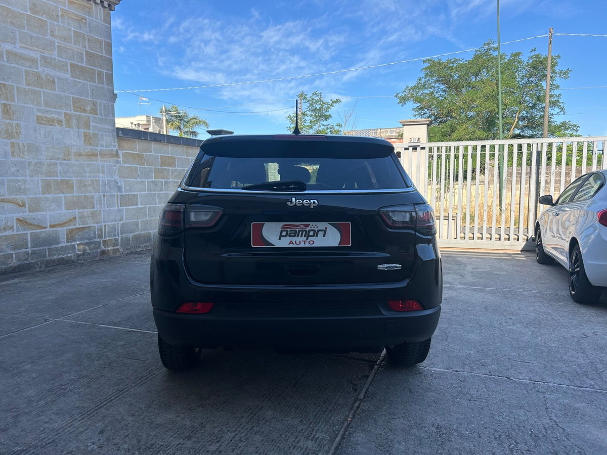 Jeep Compass 1.6 Multijet II 2WD Limited (9)