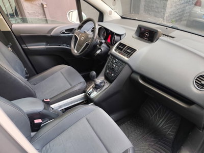 Opel Meriva 1.7 CDTI 110CV b-color Panoramic (12)