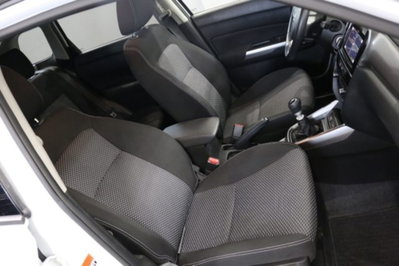 Suzuki Vitara 1.4 Hybrid 4WD AllGrip Easy Cool (11)