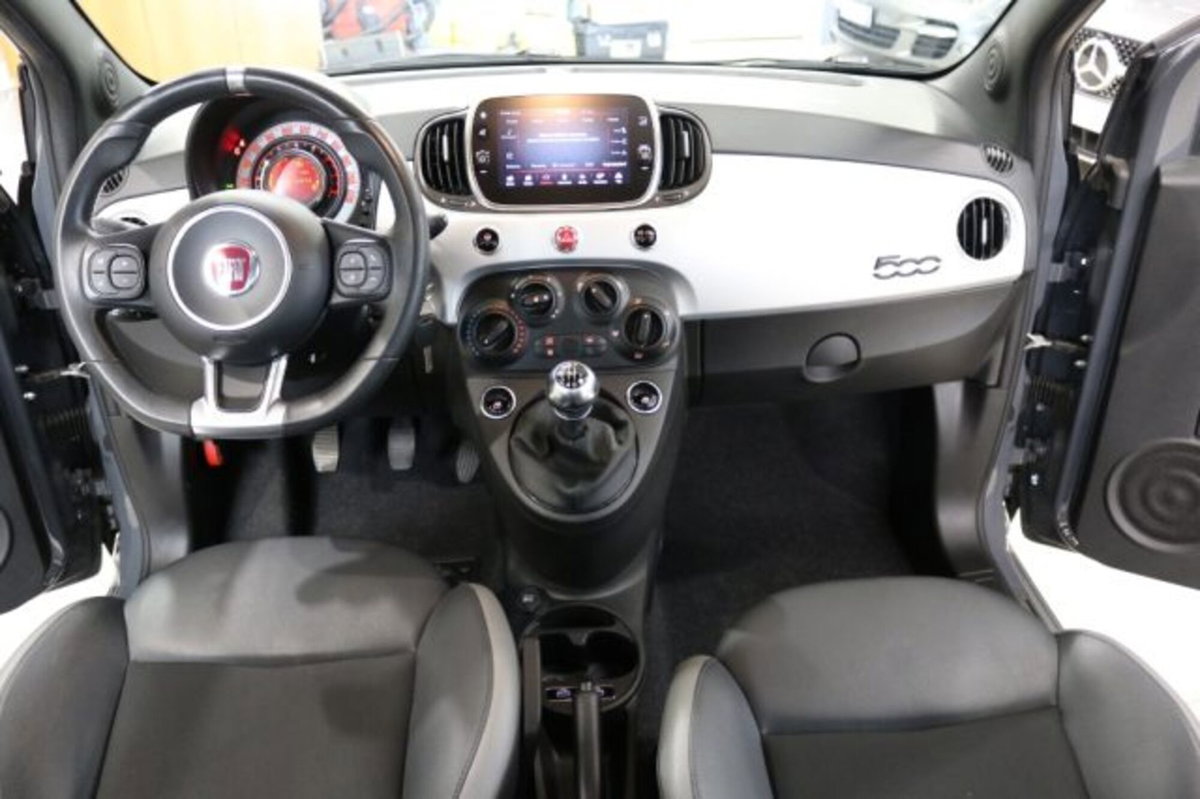 Fiat 500 1.0 Hybrid Connect (9)