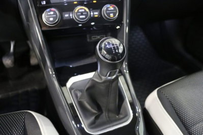 Volkswagen T-Roc 1.5 TSI ACT Style BlueMotion Technology (18)