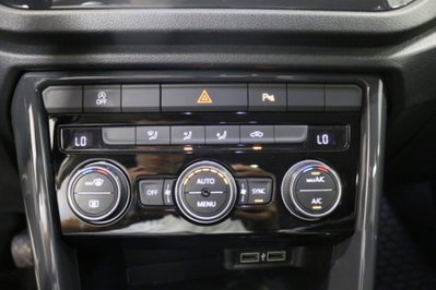 Volkswagen T-Roc 1.5 TSI ACT Style BlueMotion Technology (19)