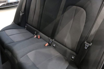 BMW Serie 1 116d 2.0 116CV cat 5 porte Attiva DPF (12)