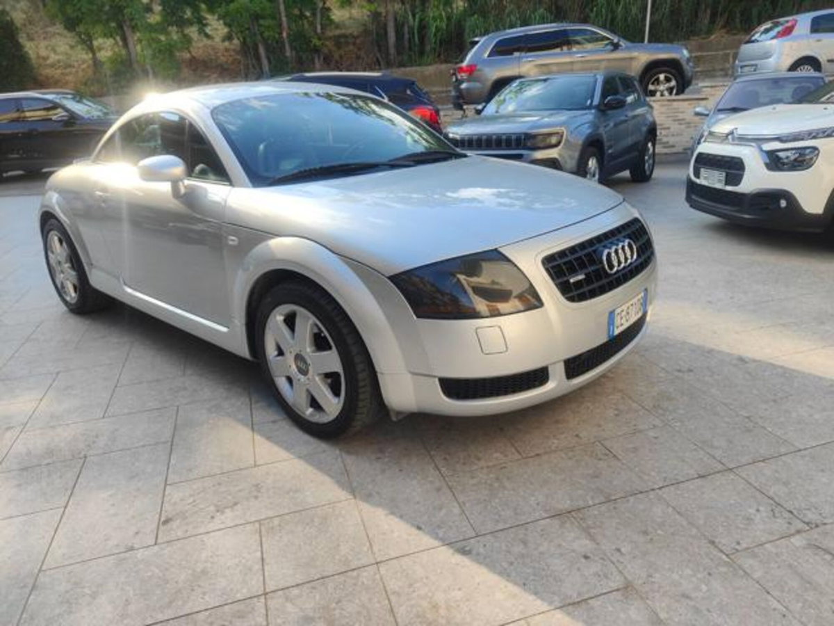 Audi TT Coupé 1.8 T 20V 179 CV cat quattro (3)