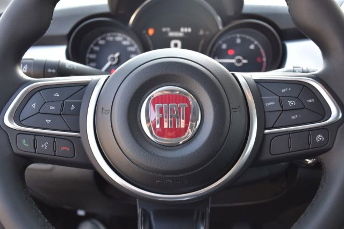 Fiat 500X 1.6 MultiJet 130 CV Connect (12)