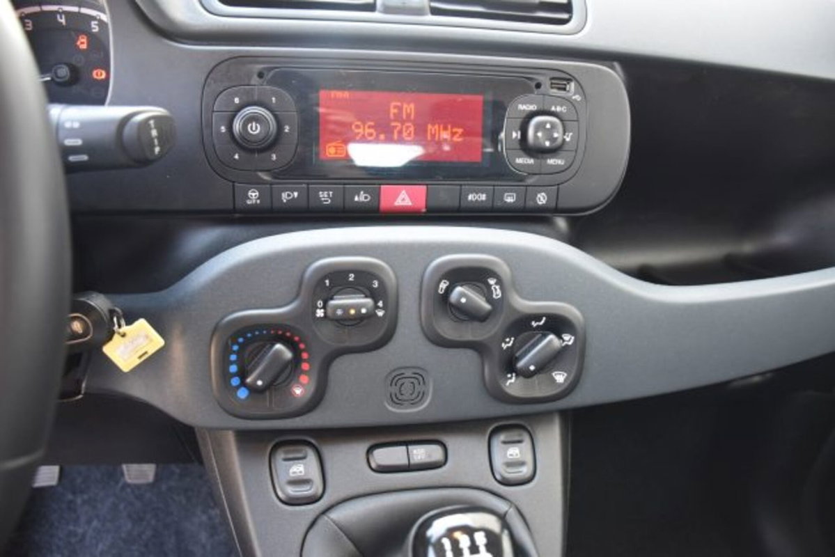 Fiat Panda 1.2 Easy (9)