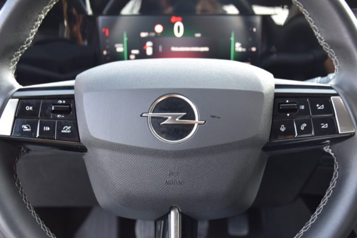 Opel Astra 1.5 Turbo Diesel 130 CV Edition (11)