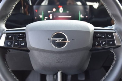 Opel Astra 1.5 Turbo Diesel 130 CV Edition (11)