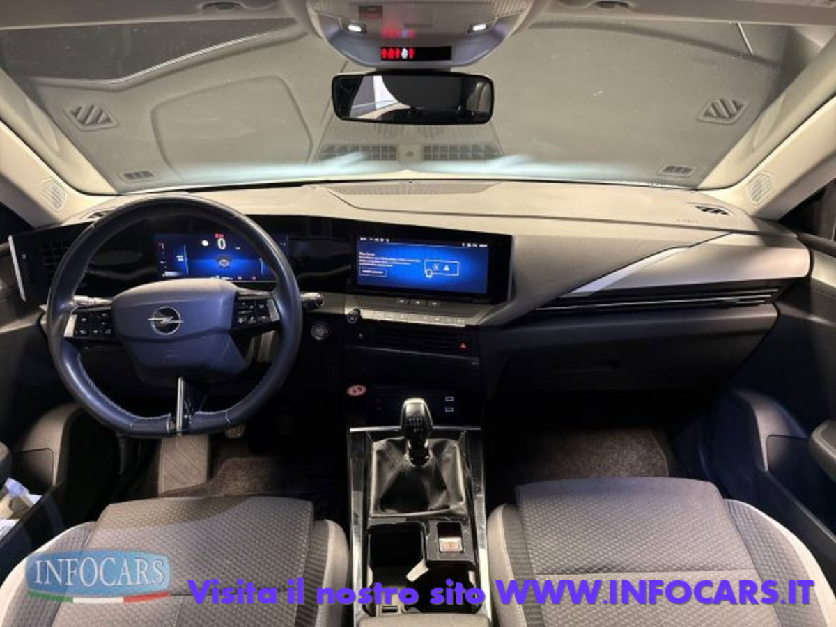 Opel Astra 1.5 Turbo Diesel 130 CV Edition (11)
