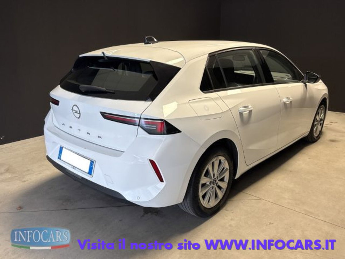 Opel Astra 1.5 Turbo Diesel 130 CV Edition (4)
