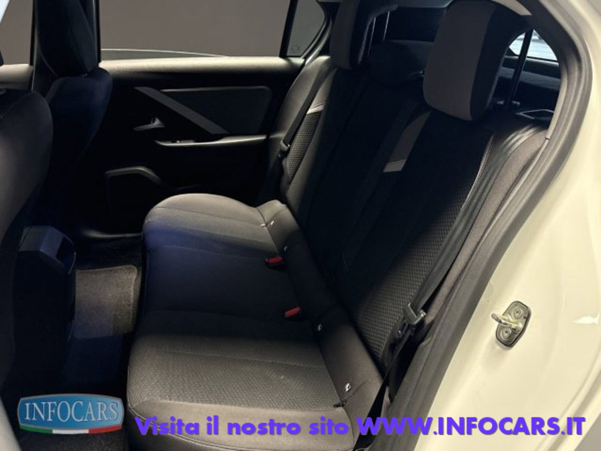 Opel Astra 1.5 Turbo Diesel 130 CV Edition (7)
