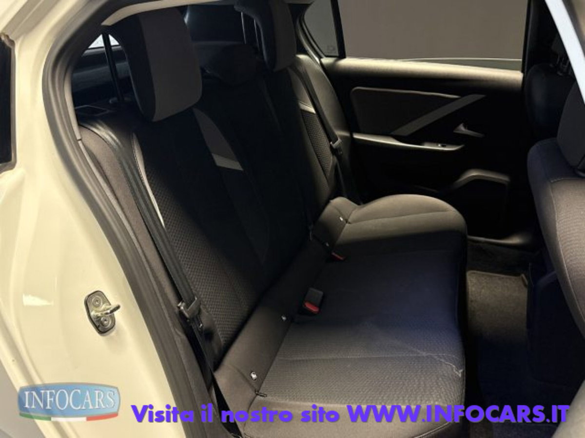 Opel Astra 1.5 Turbo Diesel 130 CV Edition (8)