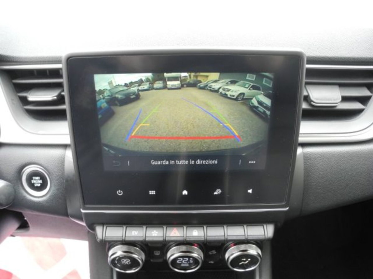 Renault Captur Plug-in Hybrid E-Tech 160 CV Intens (9)