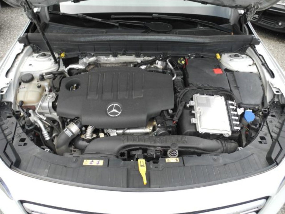 Mercedes-Benz GLB 200 d Business Extra auto 7p.ti (15)
