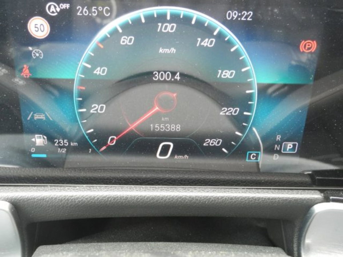 Mercedes-Benz GLB 200 d Business Extra auto 7p.ti (16)