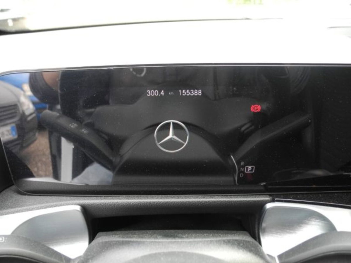 Mercedes-Benz GLB 200 d Business Extra auto 7p.ti (18)