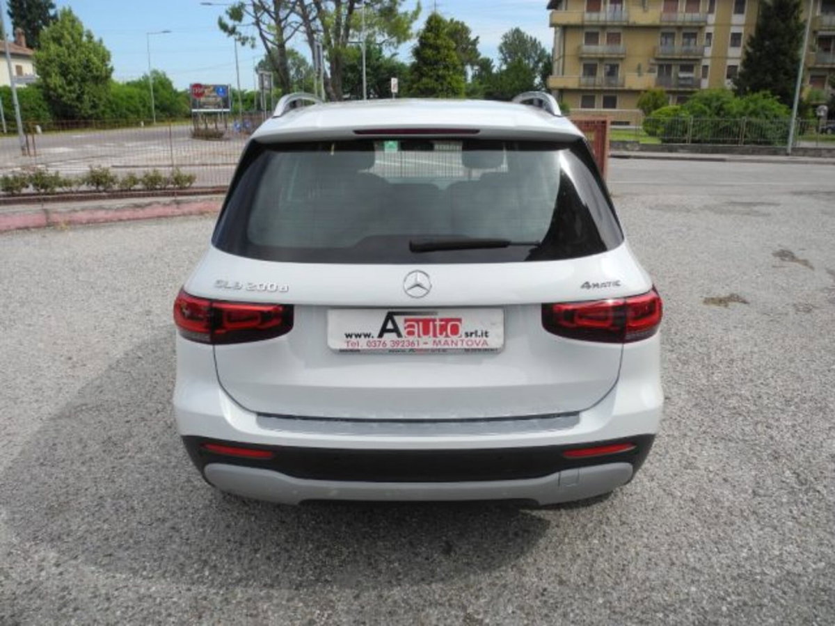 Mercedes-Benz GLB 200 d Business Extra auto 7p.ti (4)