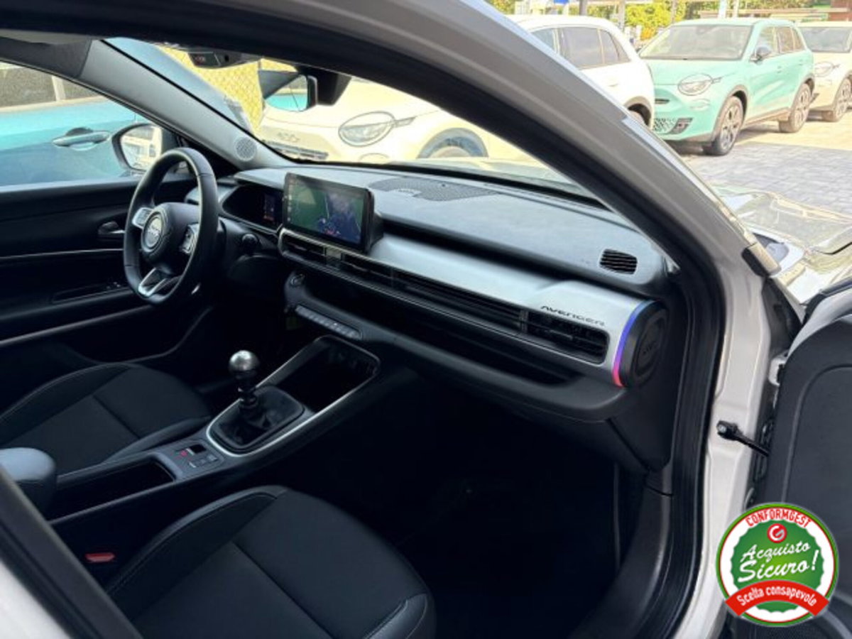 Jeep Avenger 1.2 turbo Summit fwd 100cv (14)