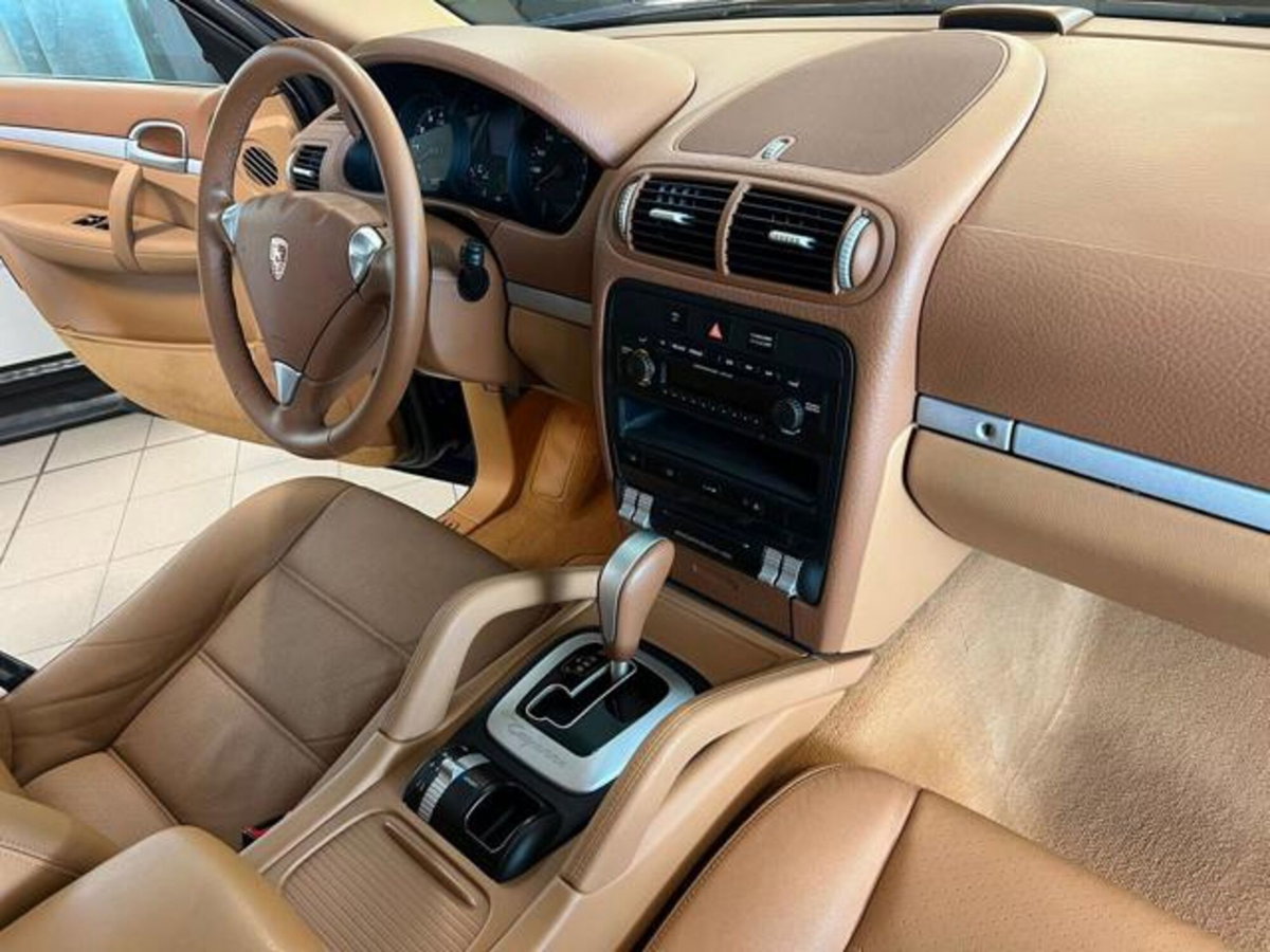 Porsche Cayenne 3.6 (15)