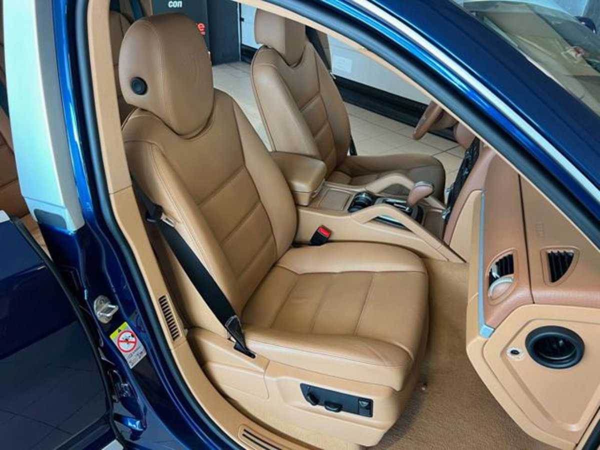 Porsche Cayenne 3.6 (18)
