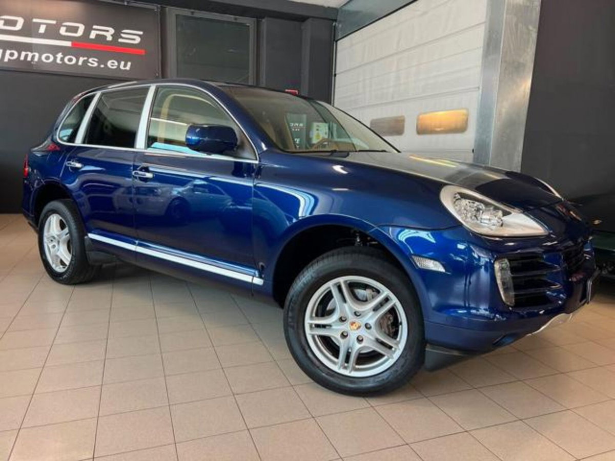 Porsche Cayenne 3.6 (2)