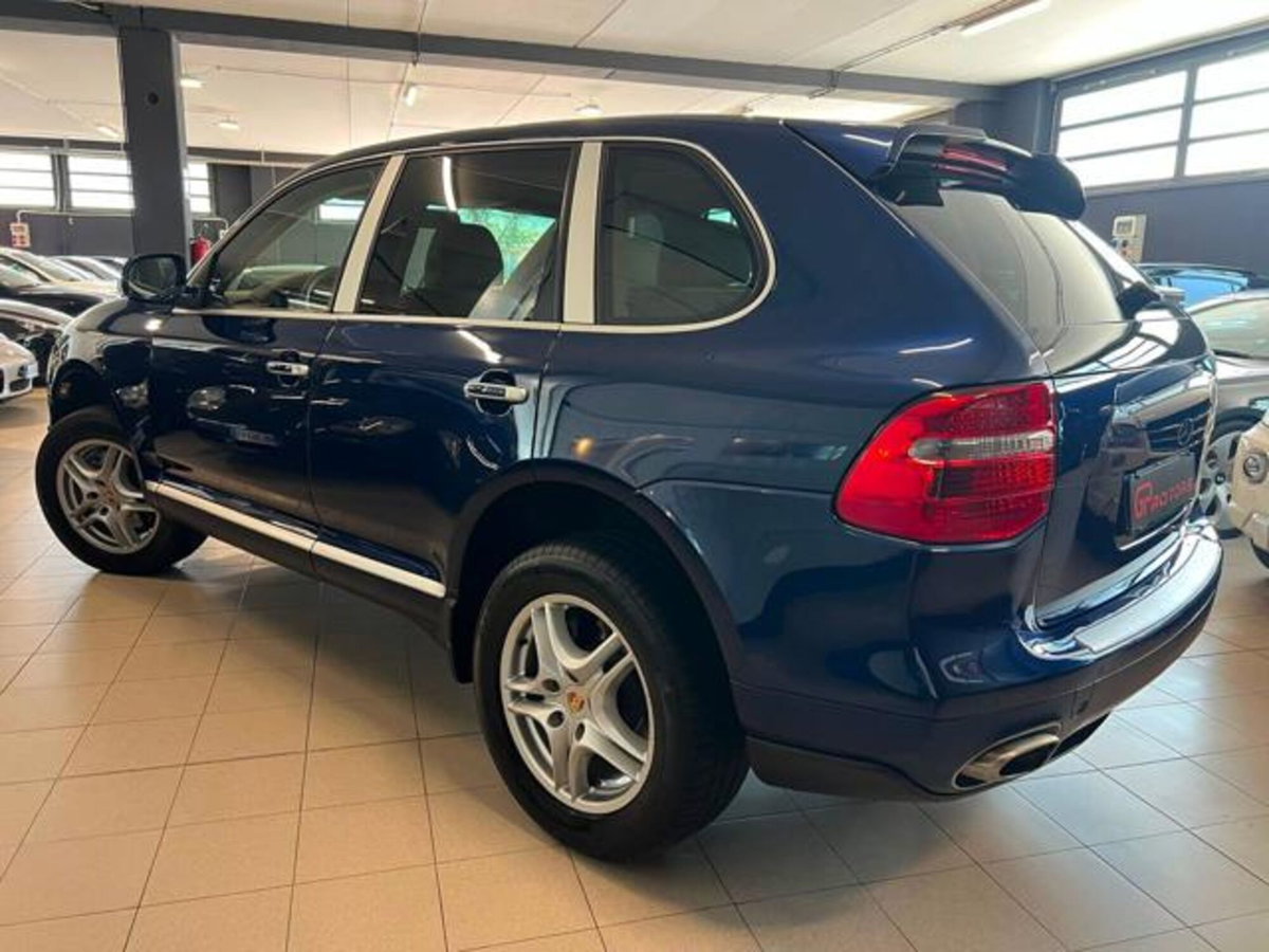 Porsche Cayenne 3.6 (6)