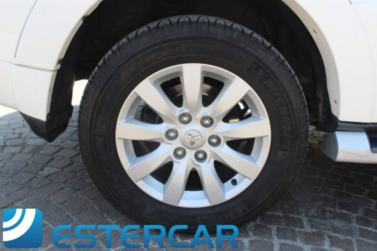 Mitsubishi Pajero 3.2 DI-D 16V 5p. Intense DPF (11)