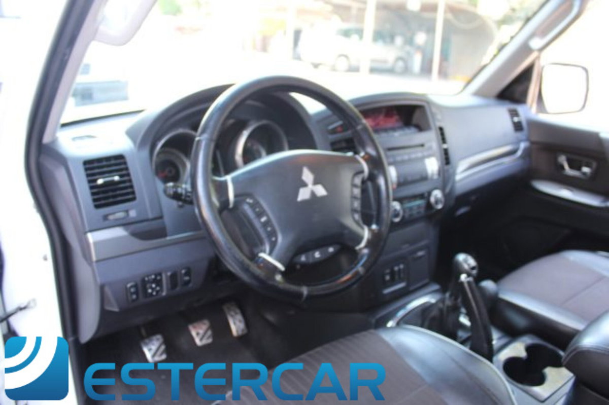 Mitsubishi Pajero 3.2 DI-D 16V 5p. Intense DPF (3)