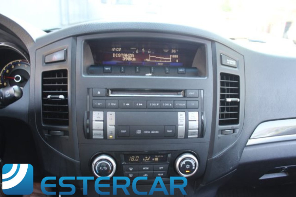 Mitsubishi Pajero 3.2 DI-D 16V 5p. Intense DPF (6)