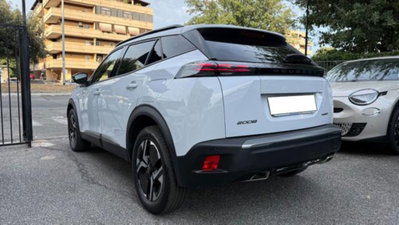 Peugeot 2008 1.2 hybrid Active 136cv e-dcs6 (3)