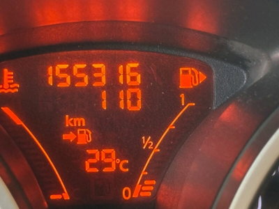 Nissan Juke 1.6 Tekna (16)