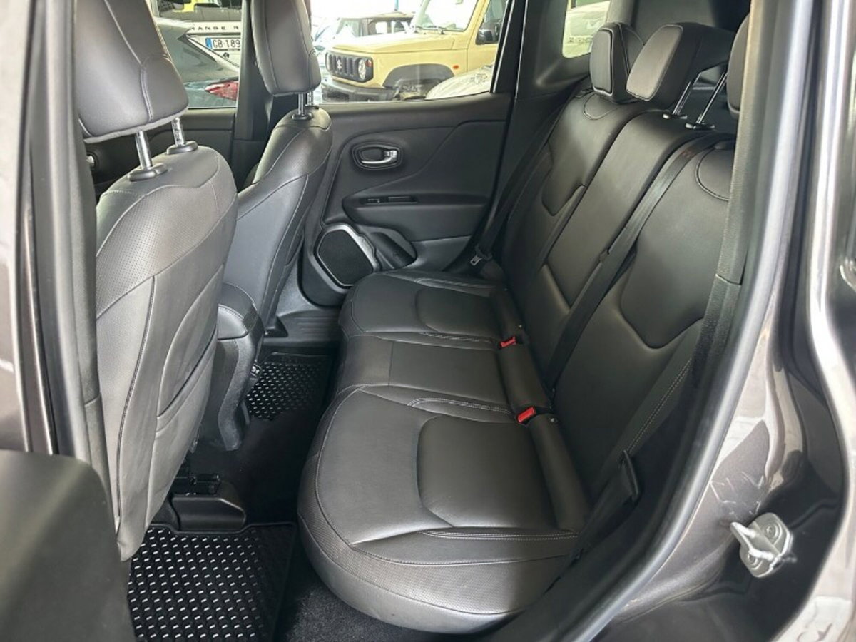 Jeep Renegade 1.4 MultiAir 170CV 4WD Active Drive Limited (11)
