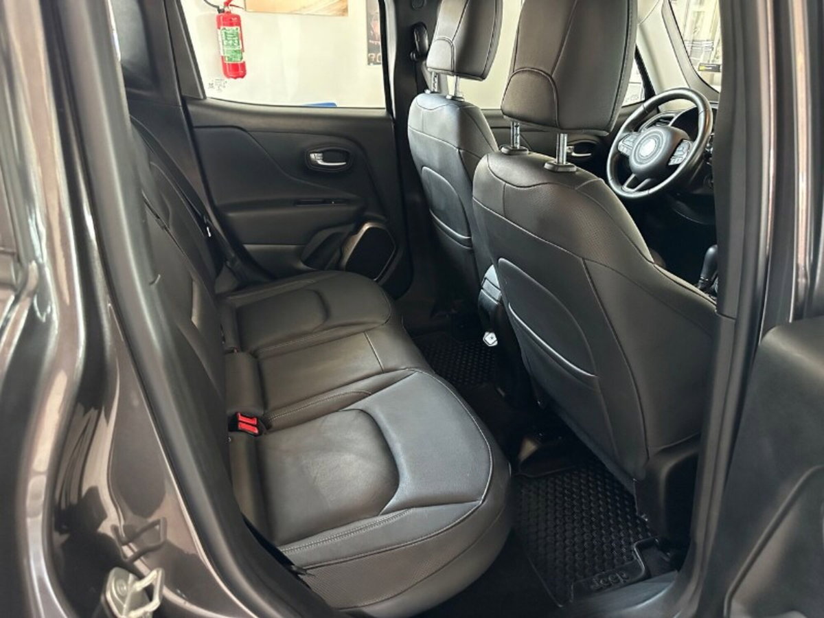 Jeep Renegade 1.4 MultiAir 170CV 4WD Active Drive Limited (14)