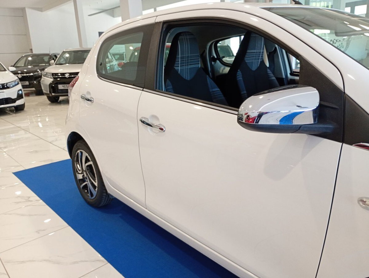 Peugeot 108 68 5 porte Allure (11)