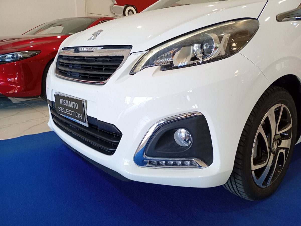 Peugeot 108 68 5 porte Allure (2)