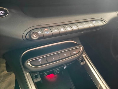 Jeep Avenger 1.2 turbo e-hybrid mhev Summit fwd 110cv edct6 (12)