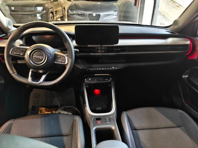 Jeep Avenger 1.2 turbo e-hybrid mhev Summit fwd 110cv edct6 (6)