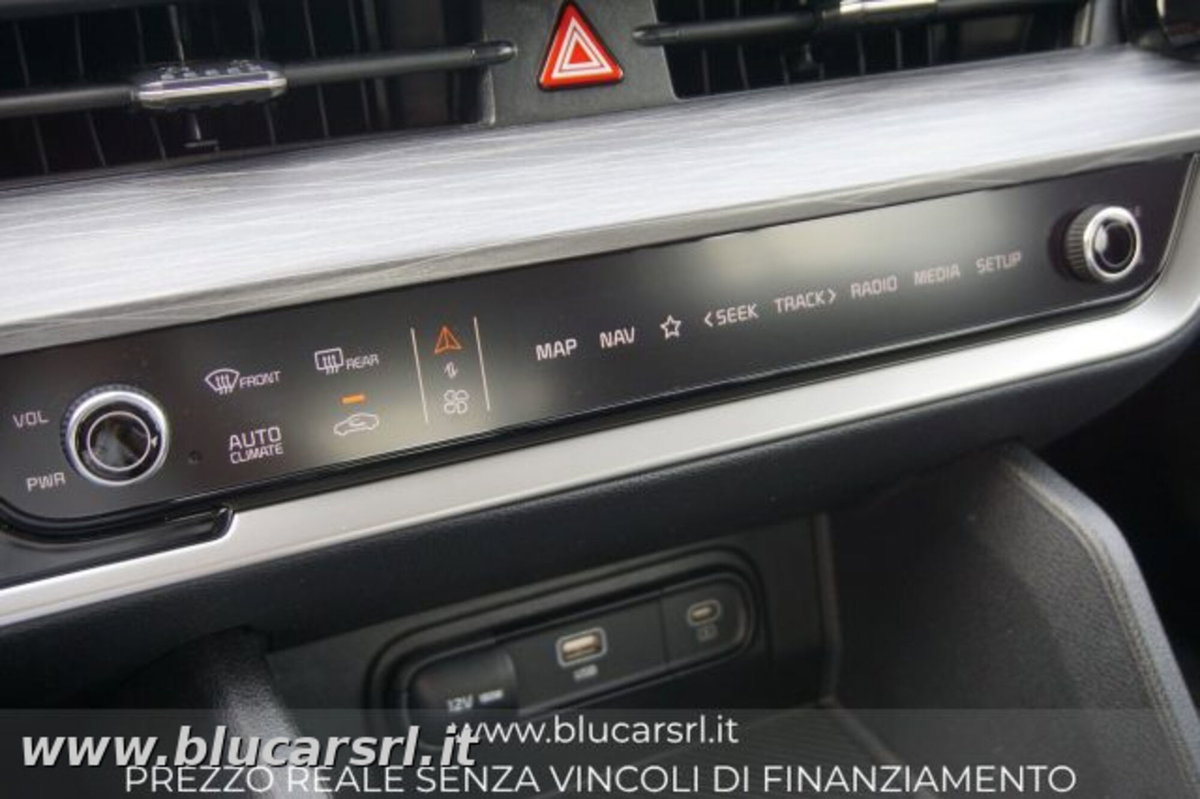 Kia Sportage 1.6 crdi mhev Business dct (17)