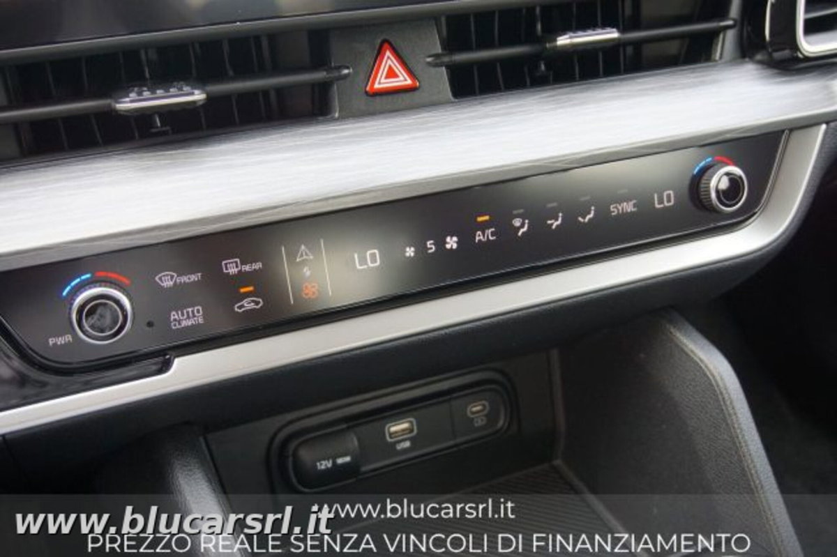 Kia Sportage 1.6 crdi mhev Business dct (19)