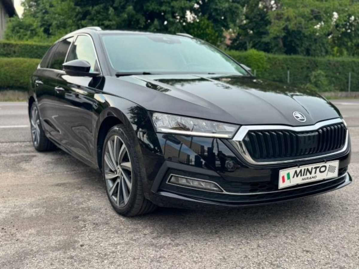 Skoda Octavia Station Wagon 1.5 e-TEC DSG Wagon Sportline (4)