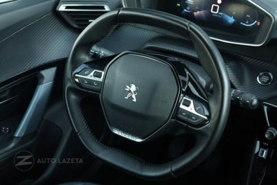 Peugeot 2008 PureTech 130 S&S Allure (10)