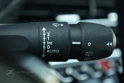 Peugeot 2008 PureTech 130 S&S Allure (19)