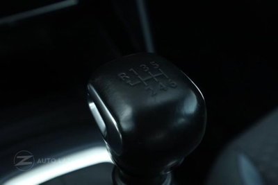 Peugeot 2008 PureTech 130 S&S Allure (8)