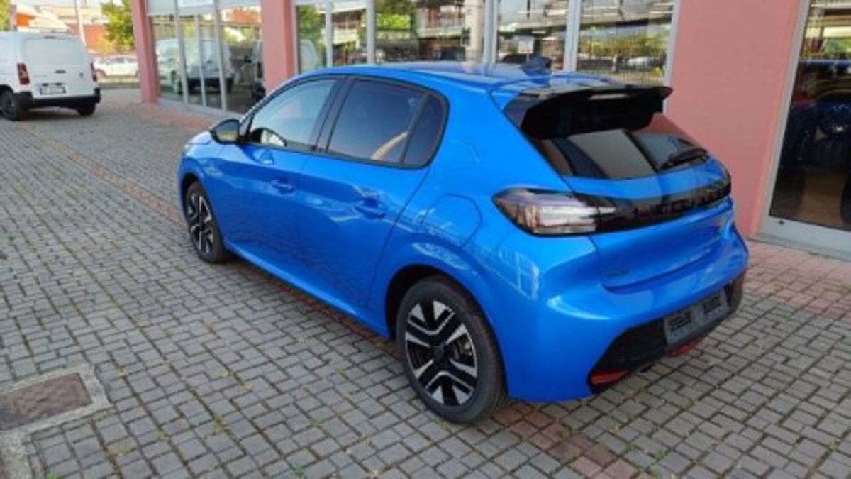 Peugeot 208 1.2 hybrid Active 100cv e-dcs 6 (4)