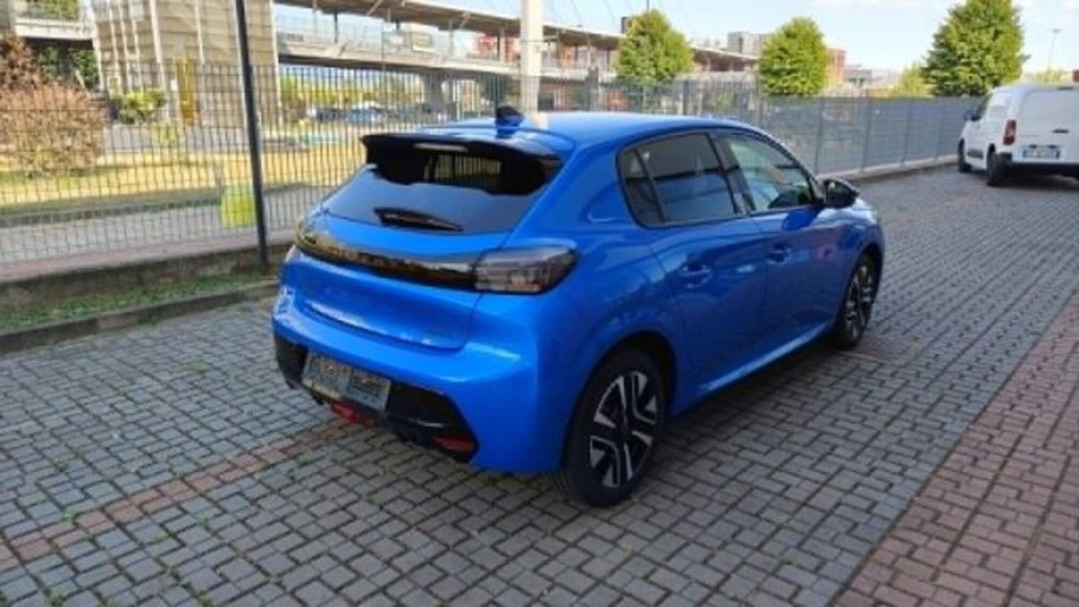 Peugeot 208 1.2 hybrid Active 100cv e-dcs 6 (5)