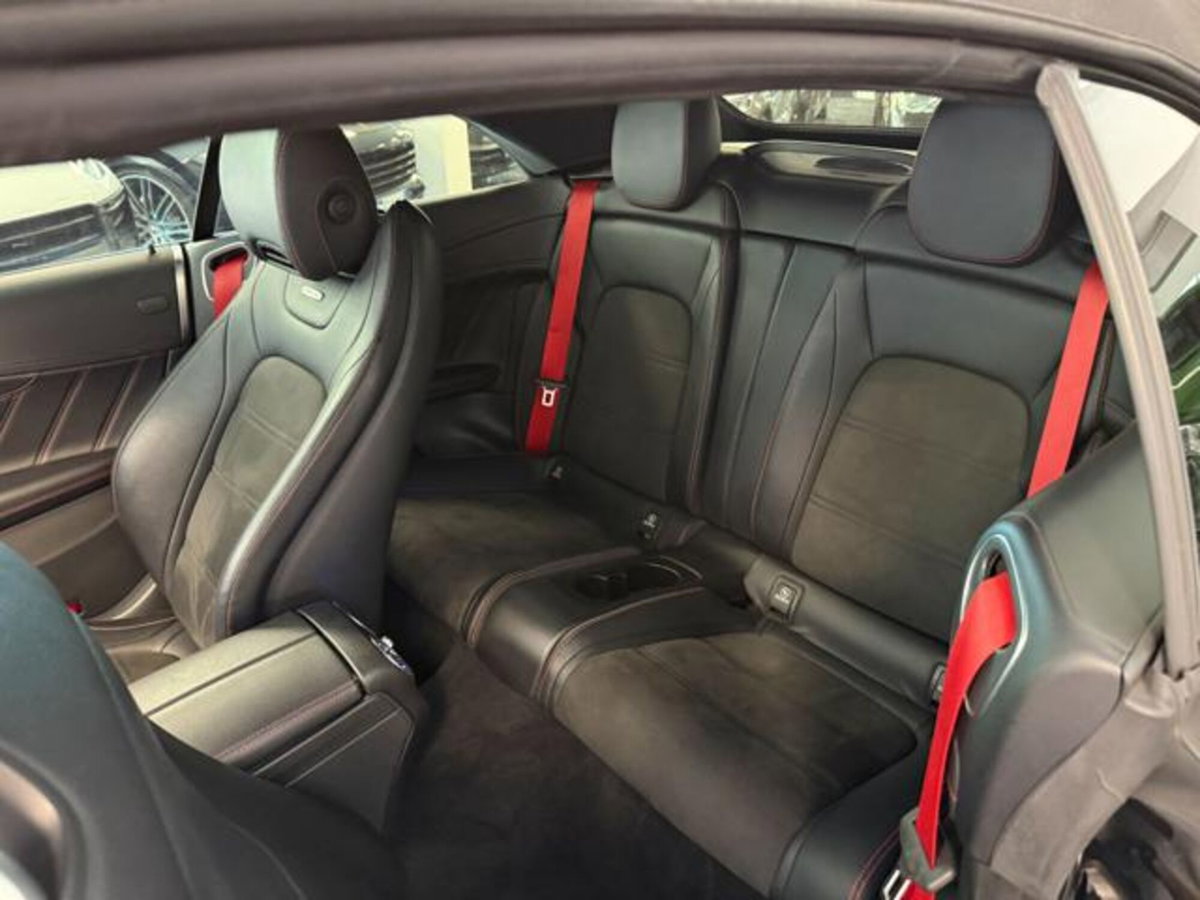 Mercedes-Benz Classe C Cabrio 43 4Matic AMG Cabrio Sport (15)