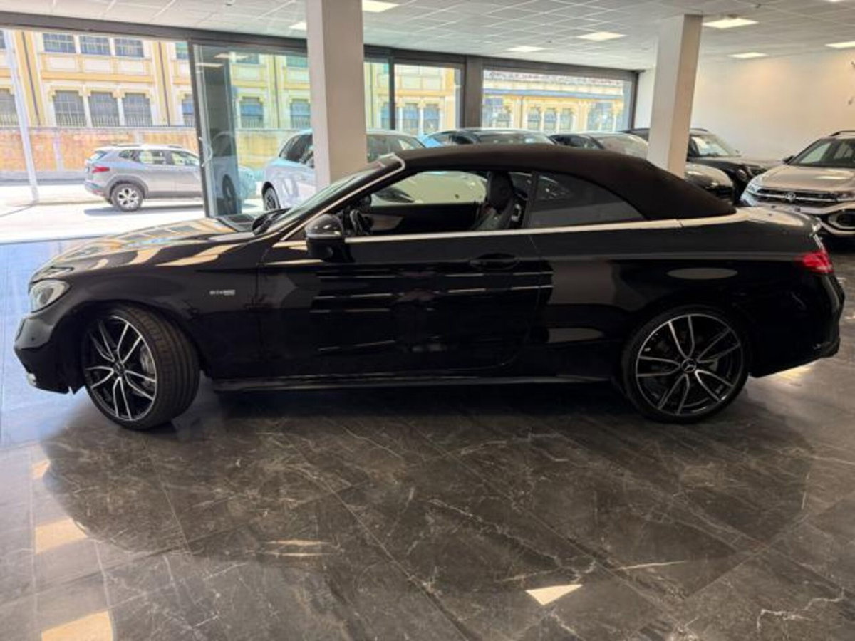 Mercedes-Benz Classe C Cabrio 43 4Matic AMG Cabrio Sport (2)