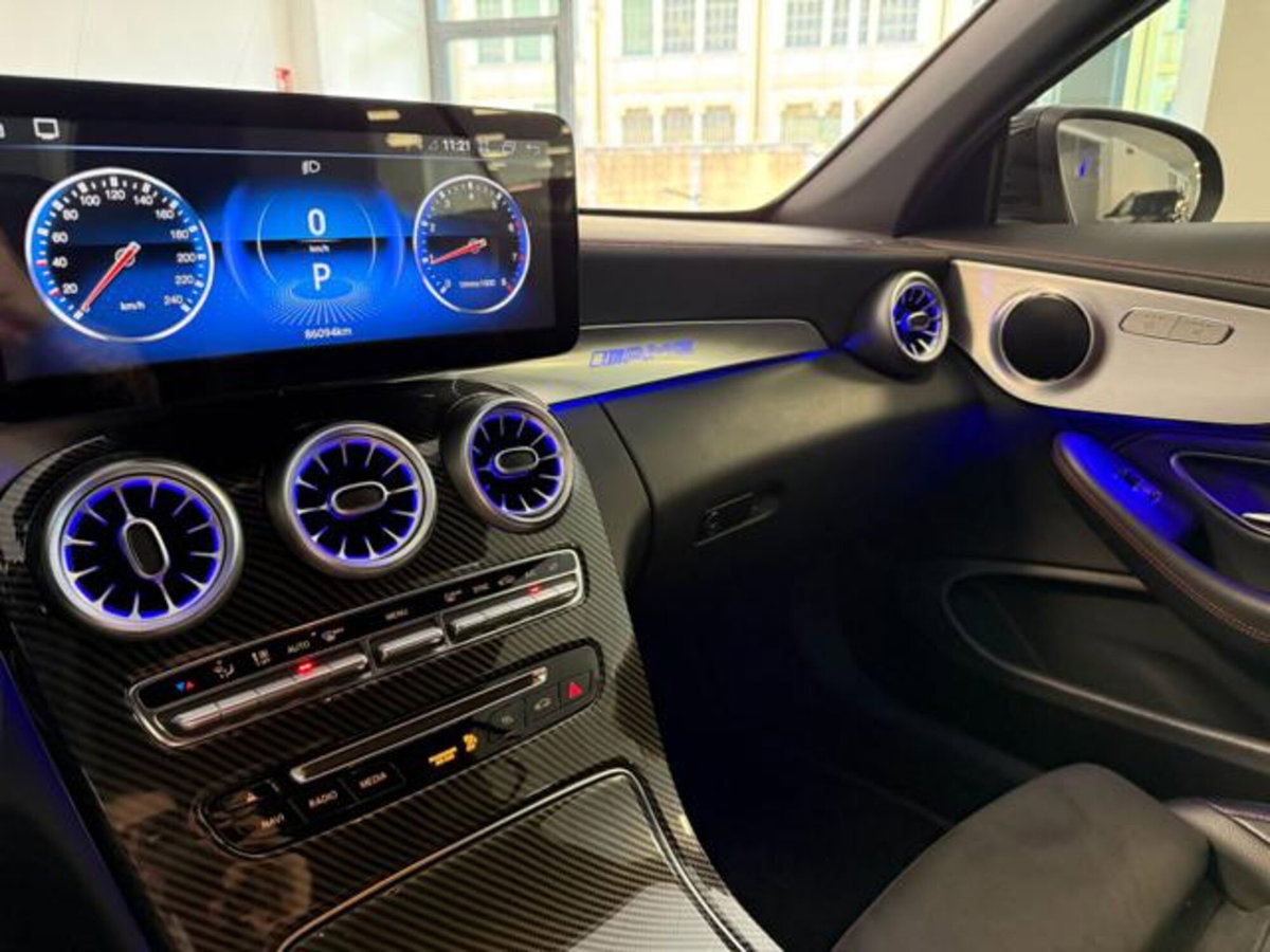Mercedes-Benz Classe C Cabrio 43 4Matic AMG Cabrio Sport (20)